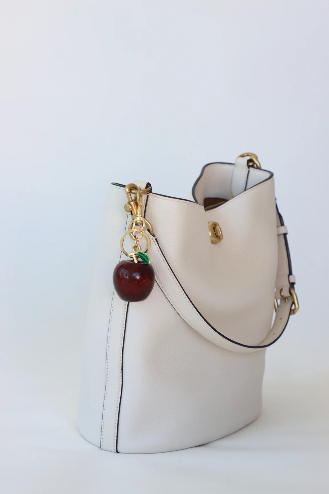 Big Apple Bag Charm - Image 3