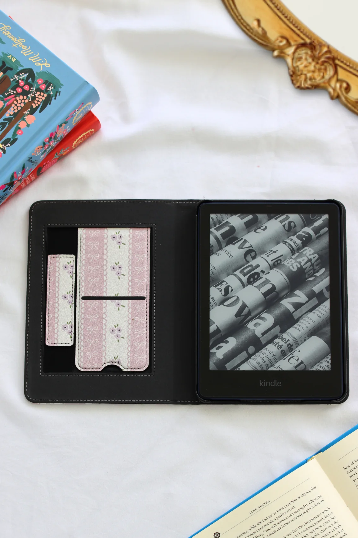 Blush Blossom Kindle Case - Image 3