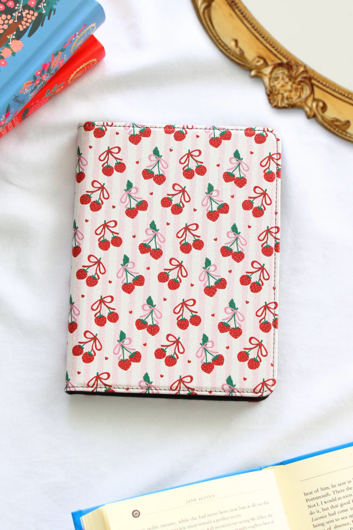 Mon Berry Kindle Case