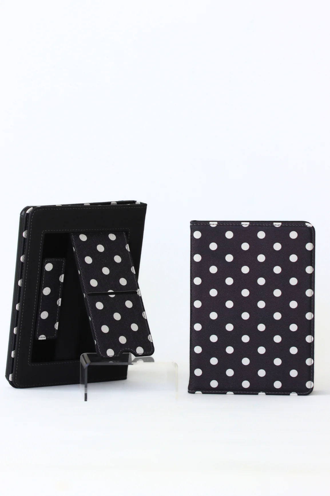On the Dot Kindle Case - Image 2