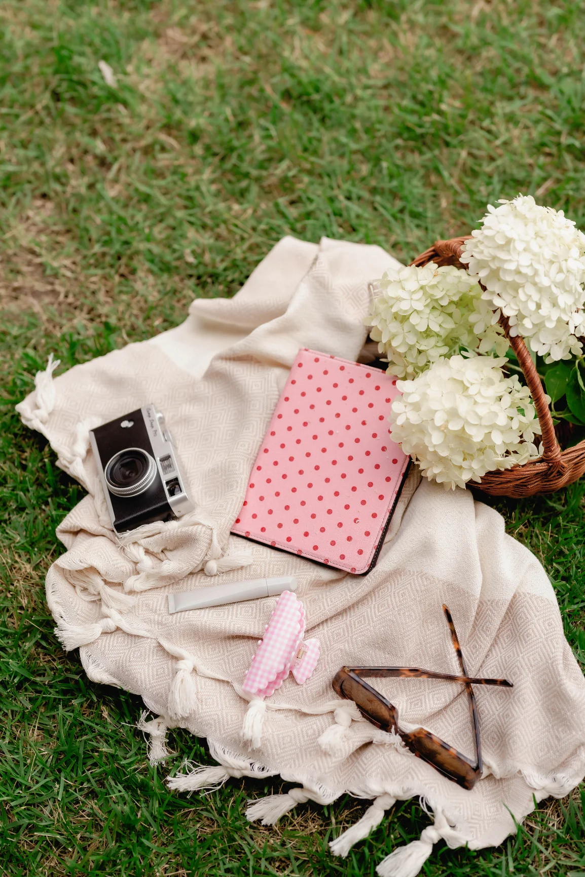 Pretty In Polka Kindle Case - Image 3