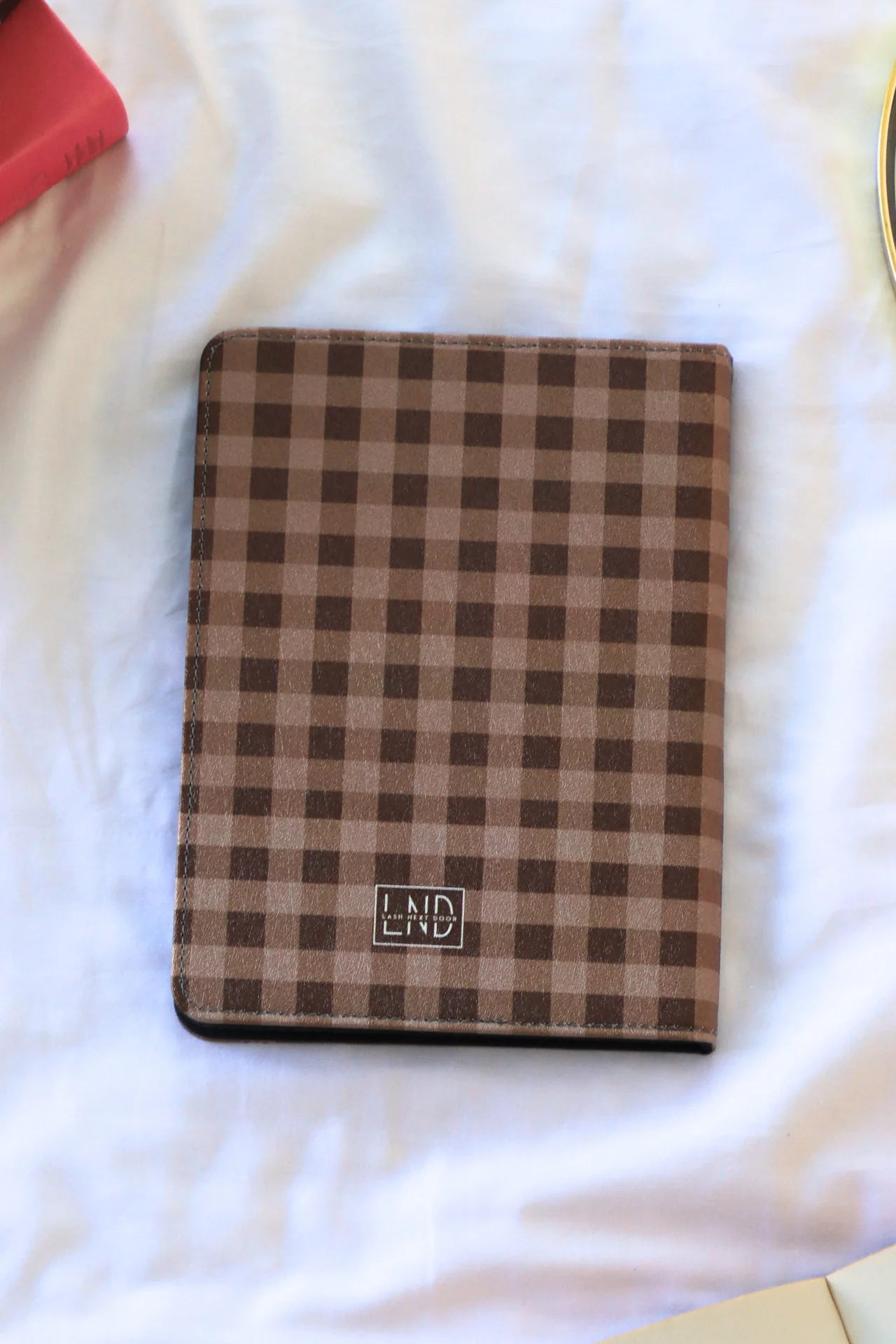 Pumpkin Spice Kindle Case - Image 8