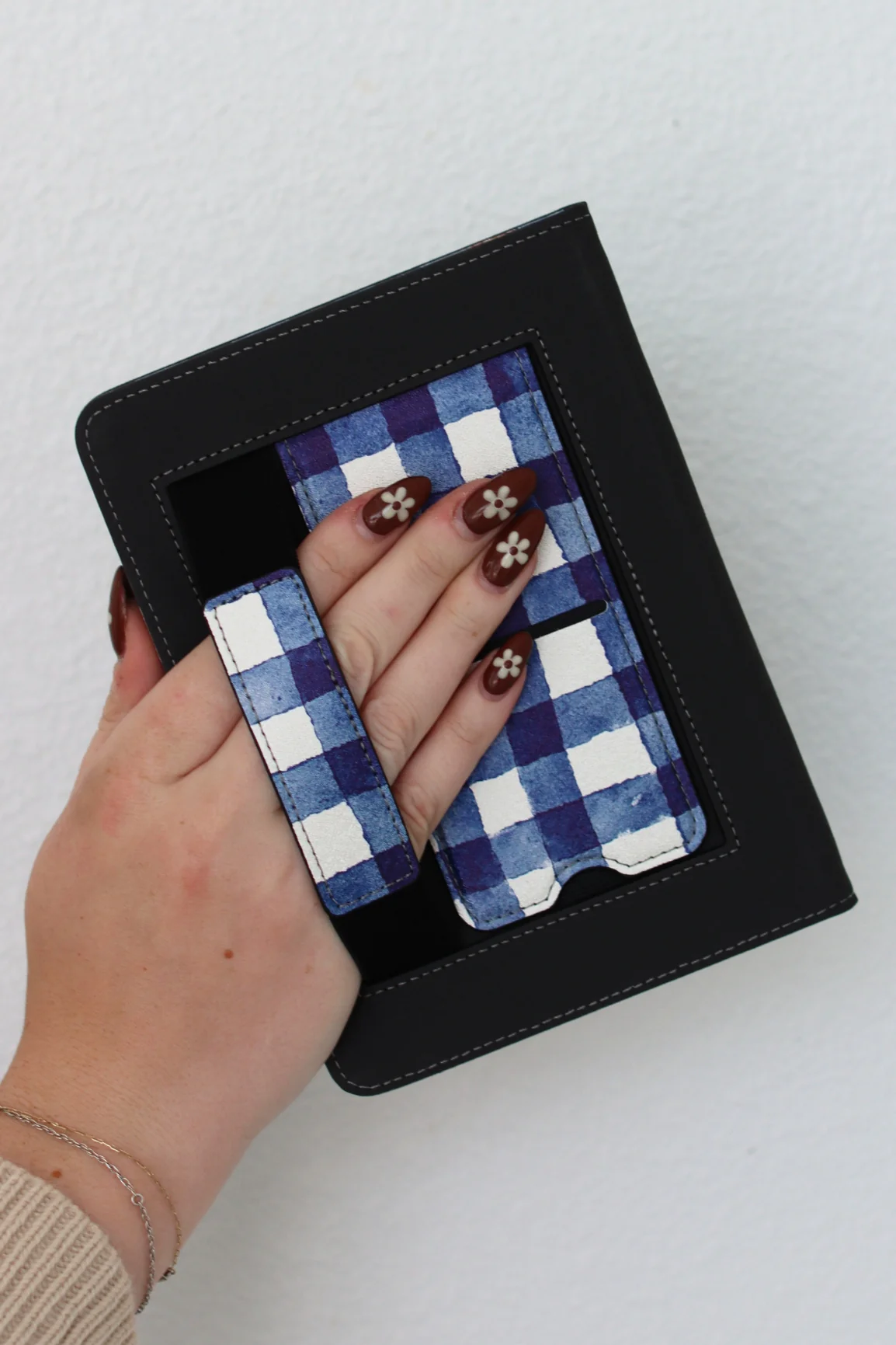 Stitched Stories Kindle Case - Image 10
