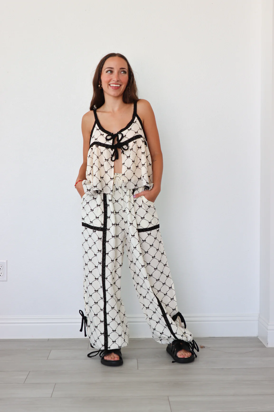 Tied Up Set - Image 4